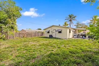 6261 NW 14th Court, Sunrise, FL 33313 - Photo 9