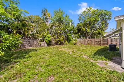 6261 NW 14th Court, Sunrise, FL 33313 - Photo 11