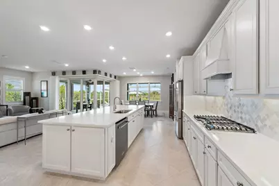 10211 SW Pervenche Lane, Port Saint Lucie, FL 34987 - Photo 13