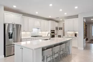 10211 SW Pervenche Ln, Port Saint Lucie, FL 34987 - Photo 1