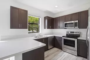 5884 Mustang Manor, Davie, FL 33314 - Photo 7