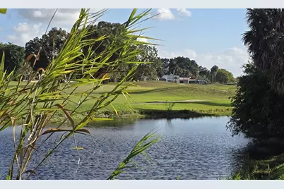 19811 W Oakmont Drive, Hialeah, FL 33015 - Photo 3