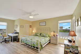 6866 Huntington Ln, Delray Beach, FL 33446 - Photo 15