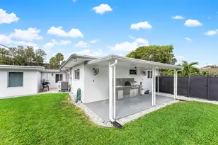 590 NW 126th St, North Miami, FL 33168 - Photo 37