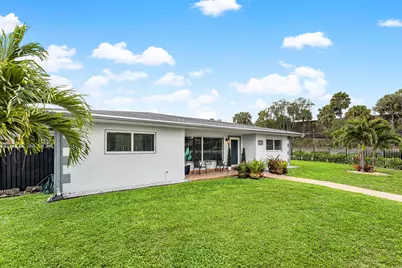 590 NW 126th Street, North Miami, FL 33168 - Photo 3