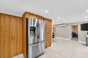 590 NW 126th St, North Miami, FL 33168 - Photo 11