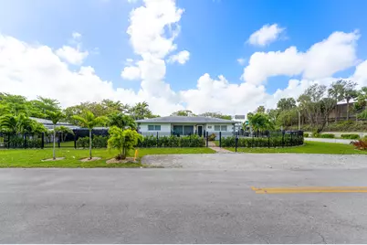 590 NW 126th Street, North Miami, FL 33168 - Photo 3
