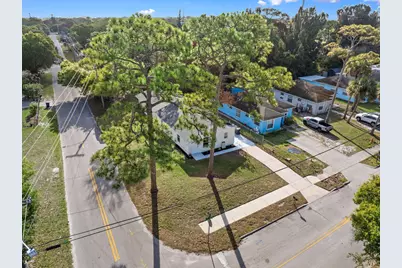 210 N 22nd Street, Fort Pierce, FL 34950 - Photo 31