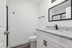 210 N 22nd St, Fort Pierce, FL 34950 - Photo 13