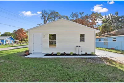 210 N 22nd Street, Fort Pierce, FL 34950 - Photo 1