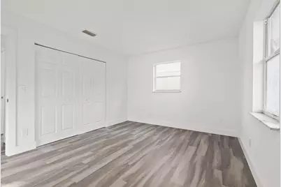 210 N 22nd Street, Fort Pierce, FL 34950 - Photo 15