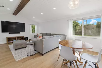 12151 Old Country Road N, Wellington, FL 33414 - Photo 9