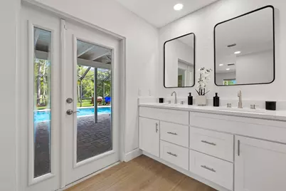 12151 Old Country Road N, Wellington, FL 33414 - Photo 15