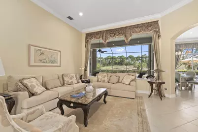 7424 Laurels Place, Port Saint Lucie, FL 34986 - Photo 13