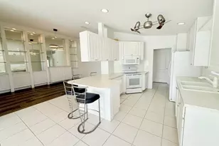 8270 Eleuthera Ln, Wellington, FL 33414 - Photo 9