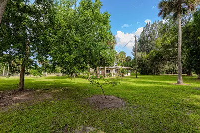 1100 Red Barn Rd N W, Moore Haven, FL 33471 - Photo 5