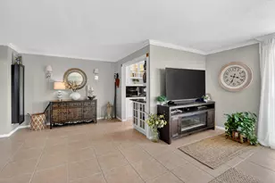 1050 Hillsboro Mile, Hillsboro Beach, FL 33062 - Photo 7