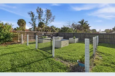 9301 154th Road N, Jupiter, FL 33478 - Photo 35