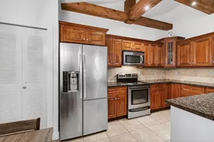 1057 Summit Trail Cir, West Palm Beach, FL 33415 - Photo 15