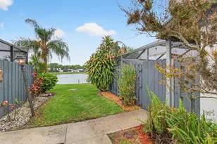 1057 Summit Trail Cir, West Palm Beach, FL 33415 - Photo 1