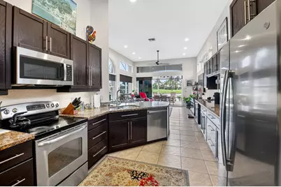 6915 Fairway Lakes Drive, Boynton Beach, FL 33472 - Photo 21