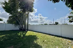 9106 Chatsworth Cascades, Boca Raton, FL 33434 - Photo 21