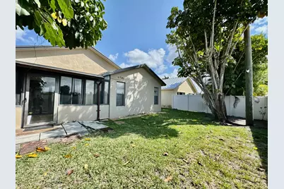 9106 Chatsworth Cascades, Boca Raton, FL 33434 - Photo 23
