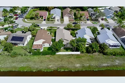 9106 Chatsworth Cascades, Boca Raton, FL 33434 - Photo 25