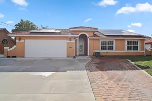 152 NE Twylite Terrace, Port Saint Lucie, FL 34983 - Photo 5
