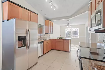 152 NE Twylite Terrace, Port Saint Lucie, FL 34983 - Photo 19