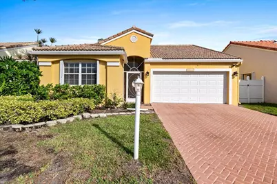 10174 Plum Street, Palm Beach Gardens, FL 33410 - Photo 1