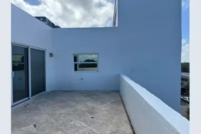 301 Croton Avenue #503, Lantana, FL 33462 - Photo 9