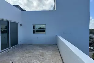 301 Croton Ave, Lantana, FL 33462 - Photo 9