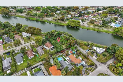 1201 NE 179th Street, North Miami Beach, FL 33162 - Photo 9