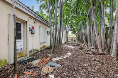 1201 NE 179th Street, North Miami Beach, FL 33162 - Photo 17