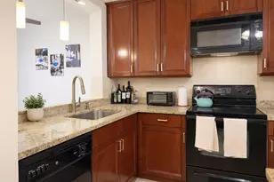 110 Lake Emerald Dr, Oakland Park, FL 33309 - Photo 9