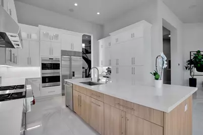 6903 NW 28th Avenue, Boca Raton, FL 33496 - Photo 13