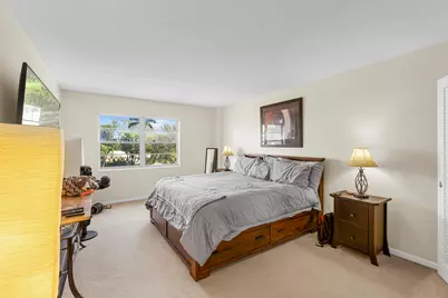 2500 NE 48th Lane #308, Fort Lauderdale, FL 33308 - Photo 9