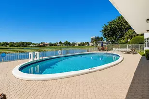 2500 NE 48th Ln, Fort Lauderdale, FL 33308 - Photo 15