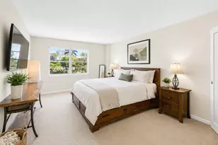 2500 NE 48th Ln, Fort Lauderdale, FL 33308 - Photo 7