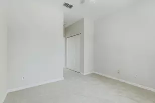 978 Pipers Cay Dr, West Palm Beach, FL 33415 - Photo 25