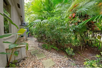 2445 Eagle Run Way, Weston, FL 33327 - Photo 83