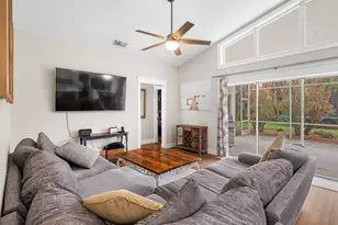 407 SW Locust Cove, Port Saint Lucie, FL 34986 - Photo 7