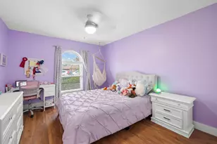 407 SW Locust Cove, Port Saint Lucie, FL 34986 - Photo 9