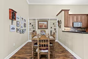 5135 E Madison Lakes Cir E, Davie, FL 33328 - Photo 5