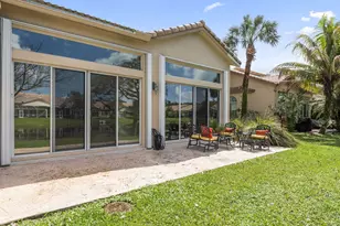 5135 E Madison Lakes Cir E, Davie, FL 33328 - Photo 17