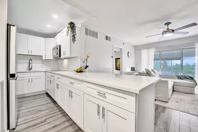 3040 NE 16th Avenue #A405, Oakland Park, FL 33334 - Photo 5