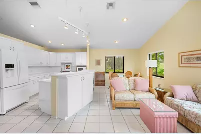 441 SW Jefferson Circle, Port Saint Lucie, FL 34986 - Photo 11