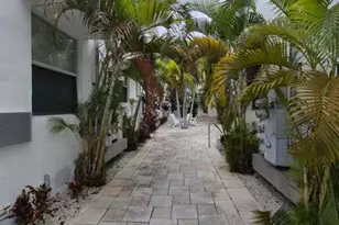 7610 Byron Ave, Miami Beach, FL 33141 - Photo 3