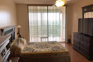 1300 St Charles Pl, Pembroke Pines, FL 33026 - Photo 23